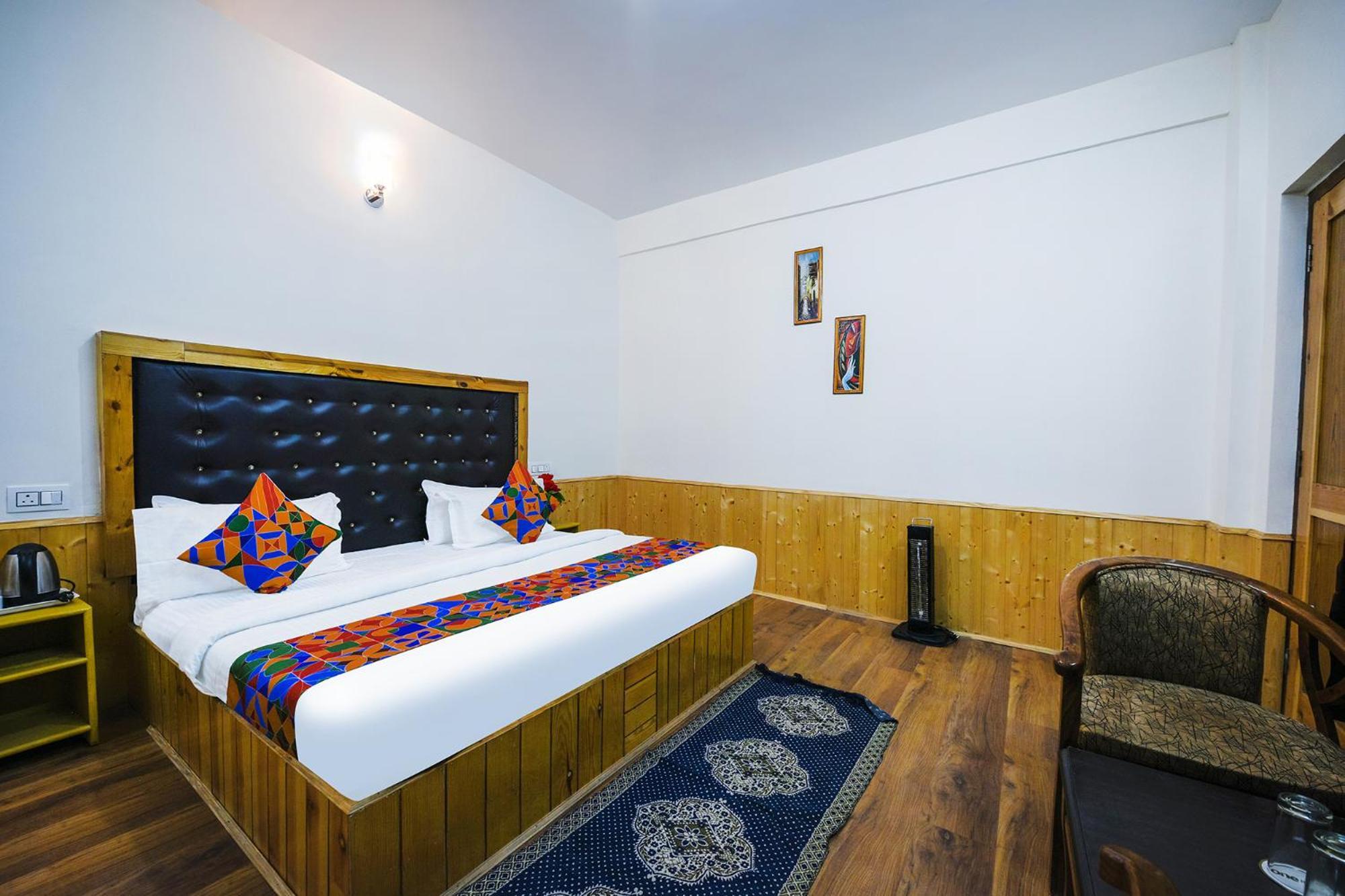 Fabhotel Paradise Guest House Manāli Exterior foto